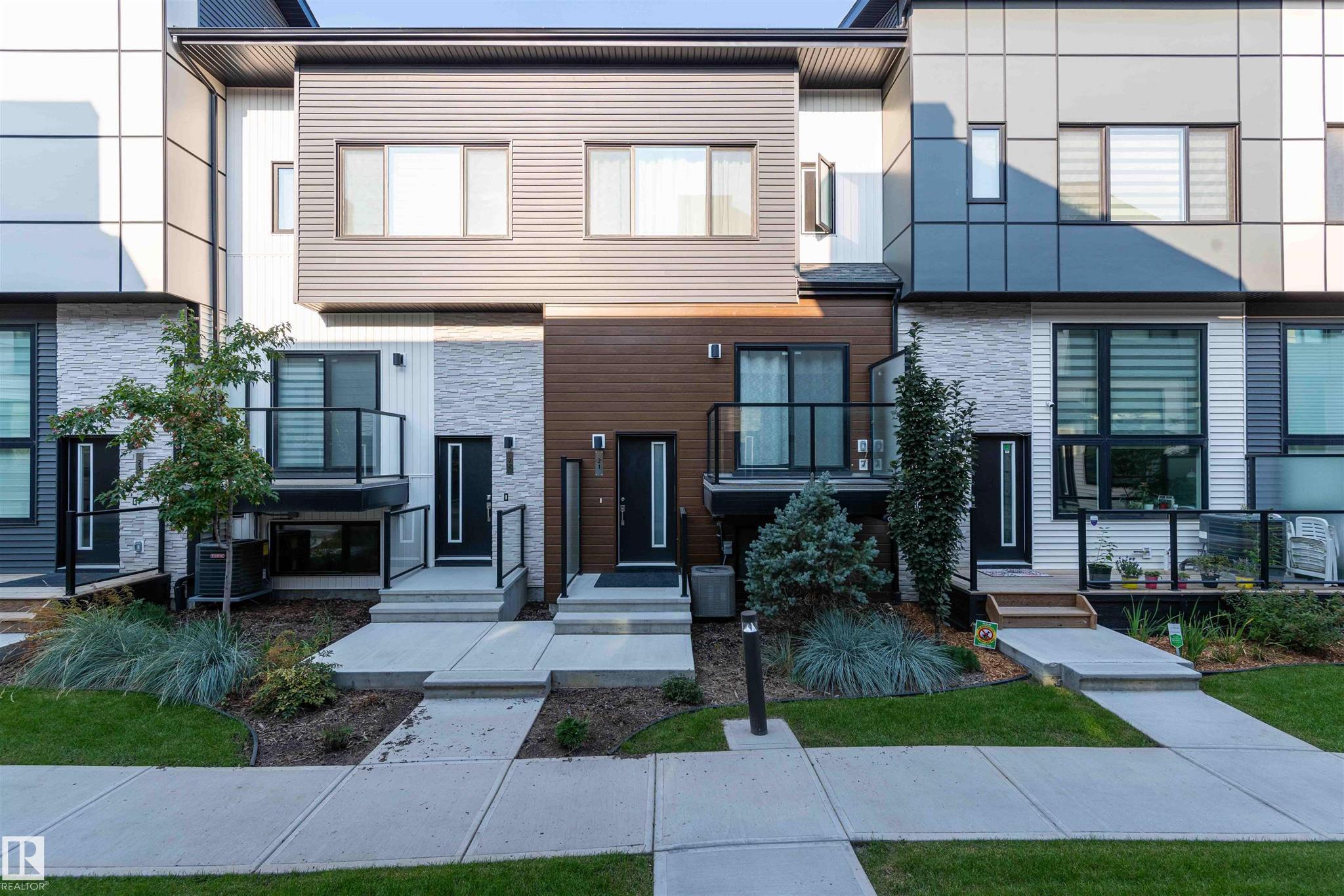 21 1729 KEENE Crescent